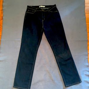 Ladies Denim Levi’s Jeans 14